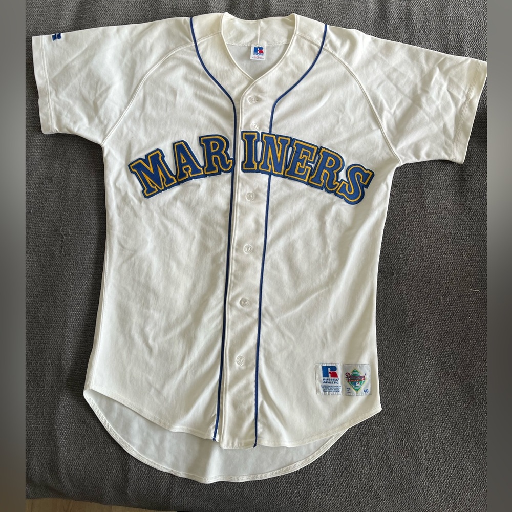 Vintage Seattle Mariners baseball jersey for adult